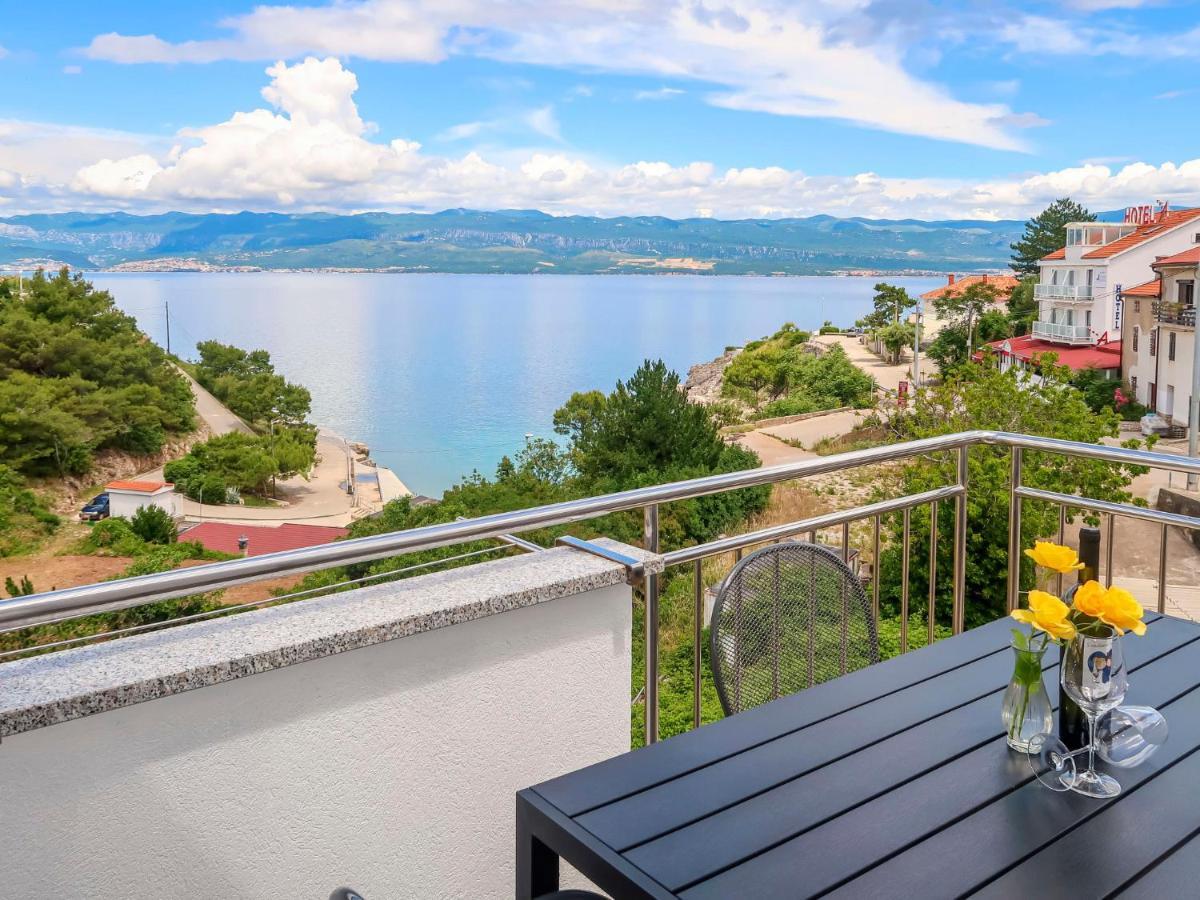 Apartment Marija - VRB103 Vrbnik Buitenkant foto